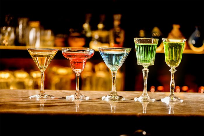 雞尾酒實(shí)體店技術(shù)班