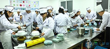 西點學(xué)員上課花絮(圖18)