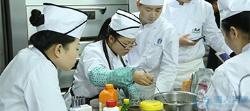 西點學(xué)員上課花絮(圖48)