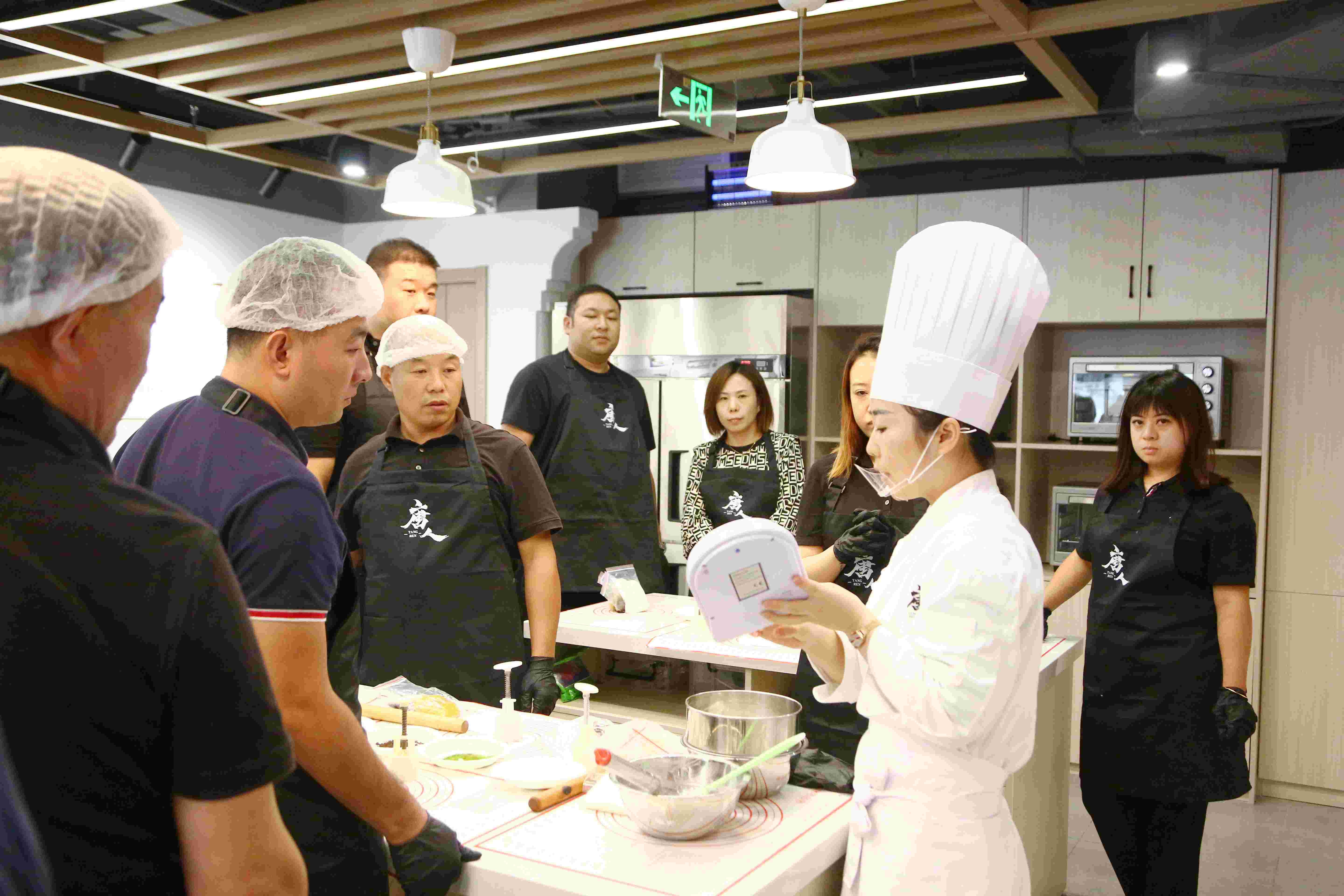 唐人美食三元橋校區(qū) 首場(chǎng)活動(dòng)圓滿完成(圖2) 微信圖片_20230926171842.jpg